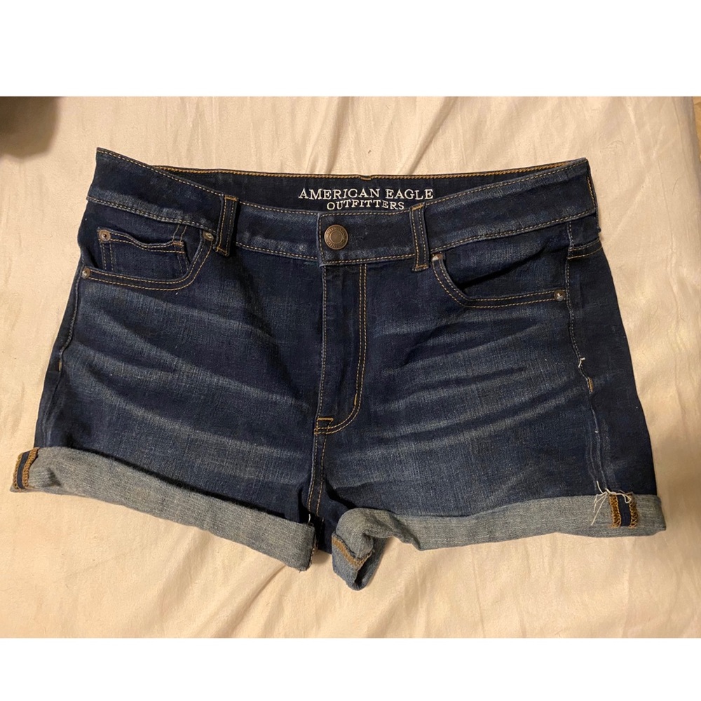 American Eagle hi-rise shorts